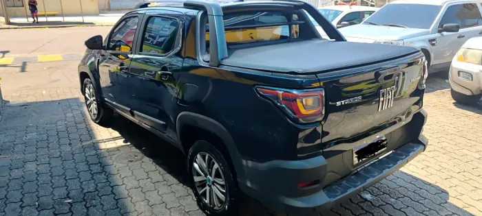 Fiat Strada Volcano 1.3 Flex 8V CD 2023