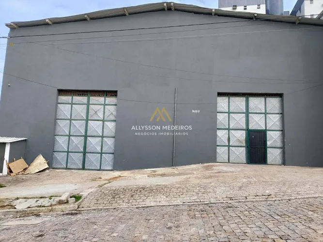 Galpão para alugar 500 m² - Candelária - Natal/RN