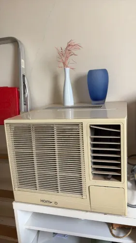 Ar-condicionado Komeco 7.000 BTUs 220V - Funcionando perfeitamente