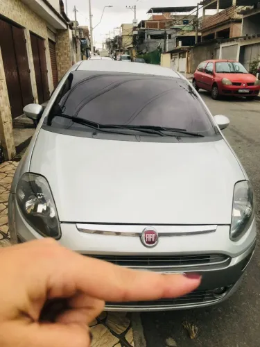 Fiat Punto Attractive 1.4 Fire Flex 8V 5P 2013