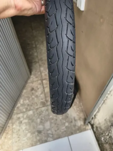 Pneu dianteiro para Honda biz dianteiro 