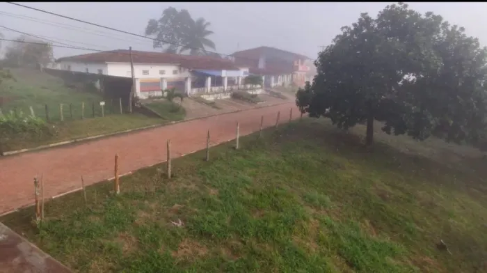 Aluga pra torre ? Terreno em área alta para torre de telefonia/internet - Camassandi, BA