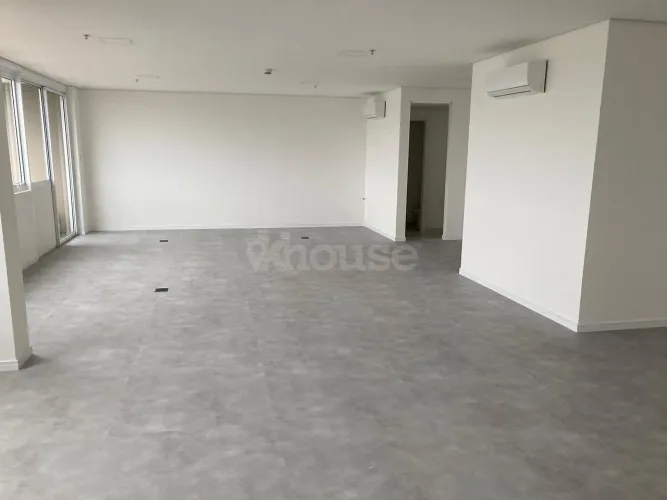 Sala com 101m² para locação no Century Plaza Business - Santo André
