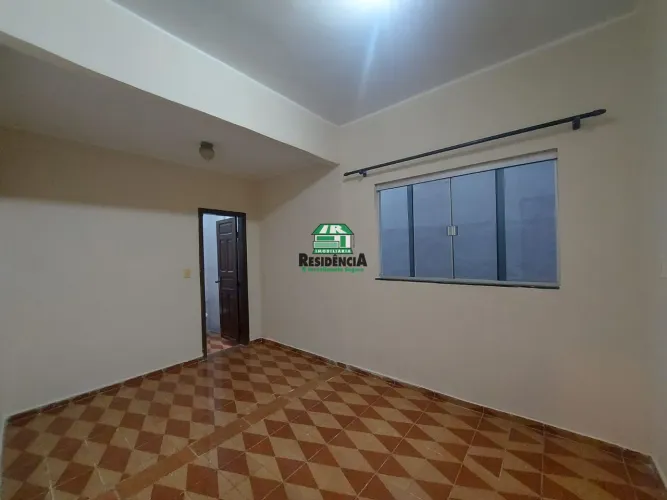 Casa para Locação Vila Jussara, Anápolis Casa reformada, em ótima localização, próxima a h
