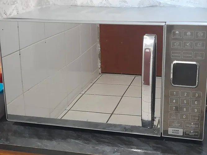 MICROONDAS PHILCO ESPELHADO INOX GRANDE (ACEITO PROPOSTA)