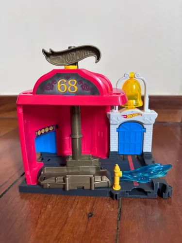 Hot Wheels City Manobra no Corpo de Bombeiros