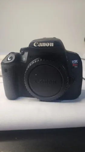Kit Câmera Canon EOS Rebel T5i + 4 Lentes e Acessórios (Vende Tudo ou Separado)