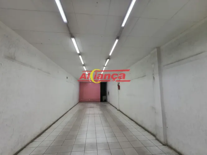 SALÃO COMERCIAL COM 60M² À LOCAÇÃO NO VILA FLORIDA