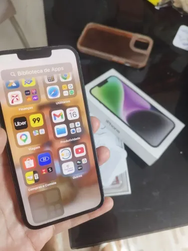 IPhone 14 128gb semi novo única dona acompanha capa e todos acessórios e carregador capinh
