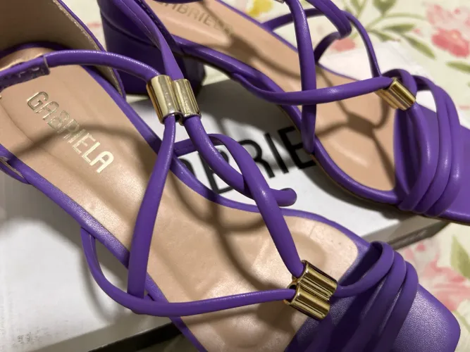 Sapato de Salto alto Roxo