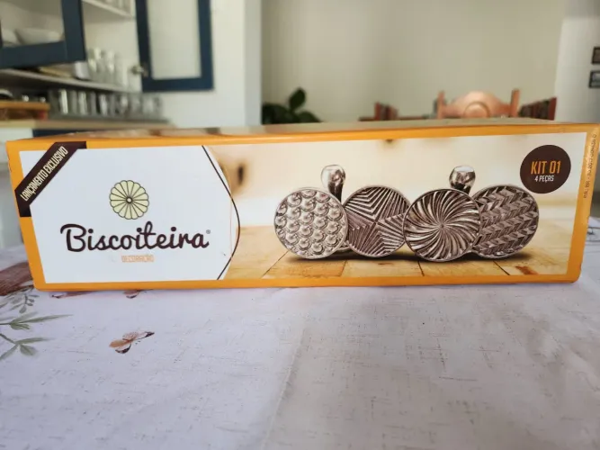 Biscoiteira para decoração