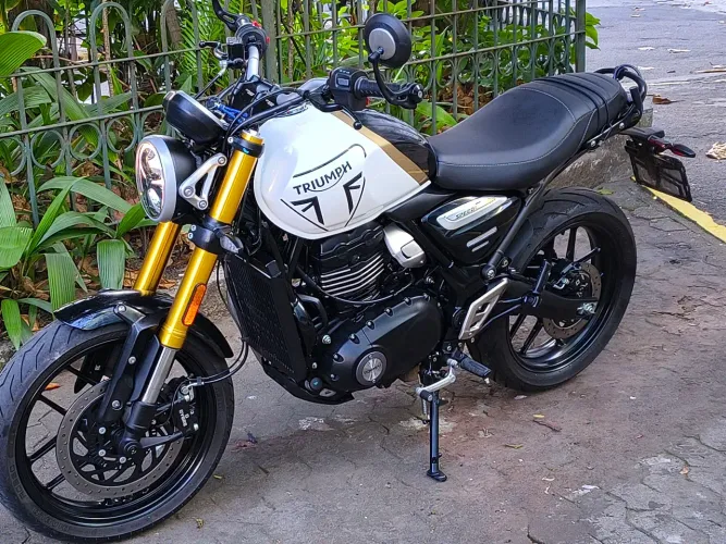 Triumph Speed 400 2026/2026, km 2.000, na garantia, revisada. Botafogo