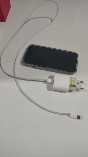 iPhone 15 128 gigas ainda na garantia Apple