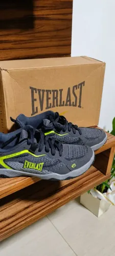 Desapego Tênis Original Everlast , novo! Negociações!