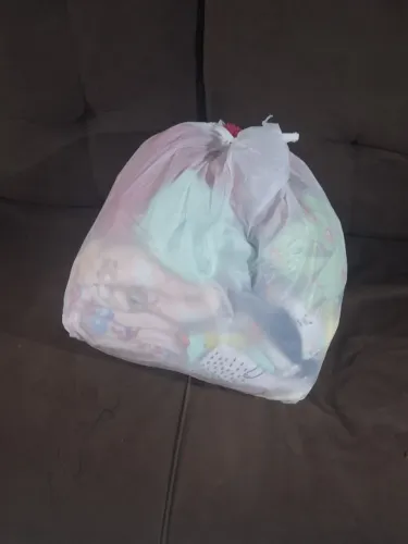 Doa-se roupas pra bebê