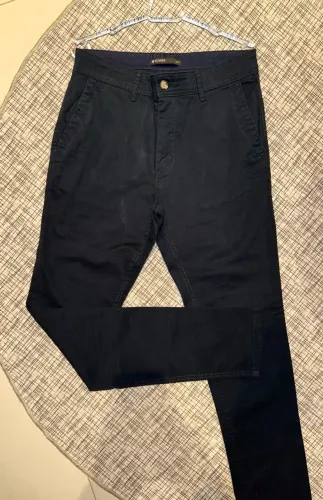 Calça Slim Sarja