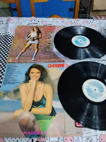 Lote com 2 discos de vinil novela o outro nacional e internacional 1987