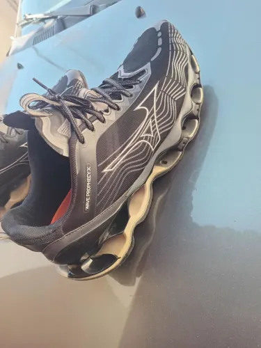 Vendo mizuno original Wave prophecy X