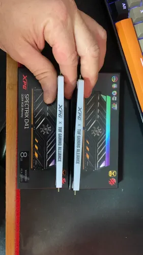 XPG SPECTRIX D41 8GB 3000MHZ