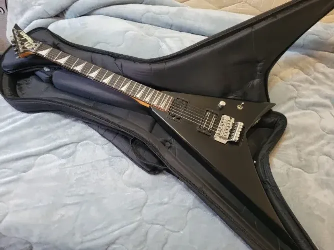Jackson Japonesa fabricada nos anos 90 a 98 