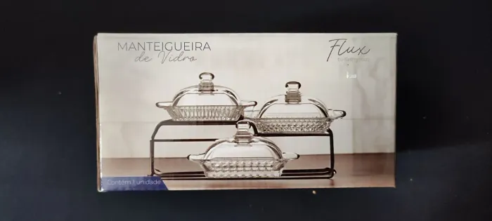 Manteigueira de vidro