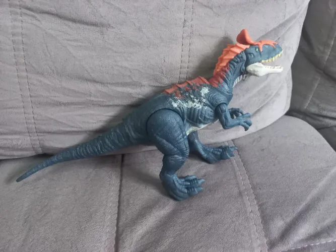 Dinossauro Jurassic World Mattel Cryolophosaurus action figure