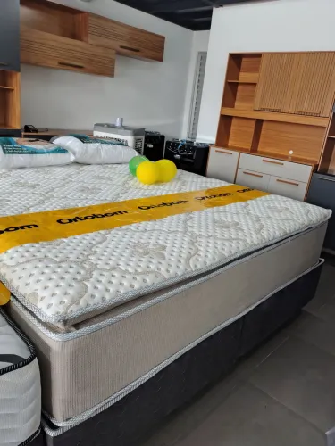 COLCHÃO SUPER KING COM PILLOW TOP 