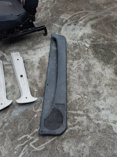 Vendo peça de bancos etc ..