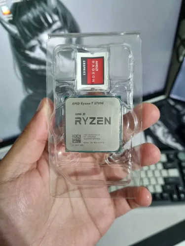 Processador AMD Ryzen 7 5700G AM4 8 Cores Vega 8 Usado Blister Testado