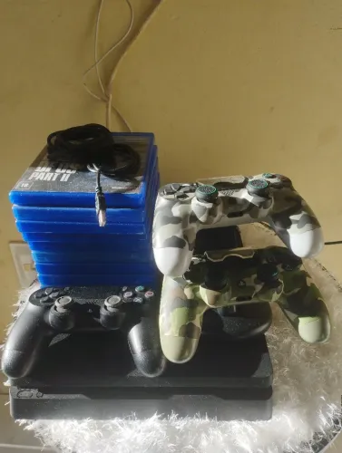 Vendo PS4