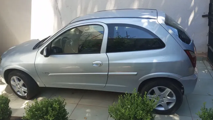 Chevrolet Celta Life/ LS 1.0 MPFI 8V Flexpower 3P 2011