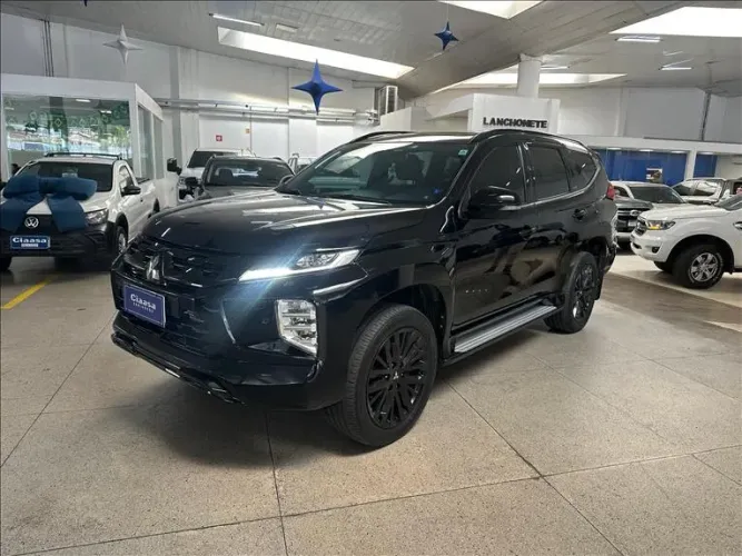 Mitsubishi Pajero Sport Le.black 2.4 4X4 (die) Aut. 2025