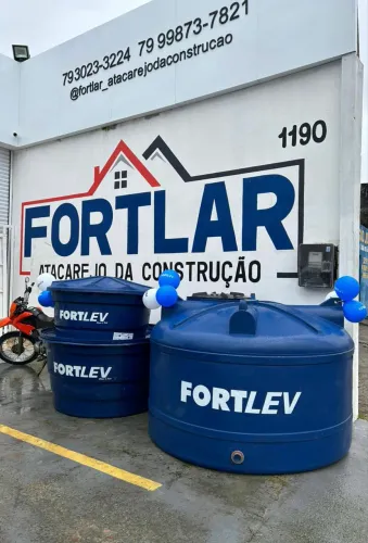 Caixa d?água e tanques