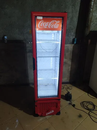 Freezer Expositor Islim impecável