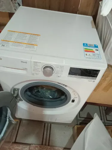 Lavadora LG 13kg nova. Não possui mas a nota fiscal pois perdi. Mas ela esta nova.