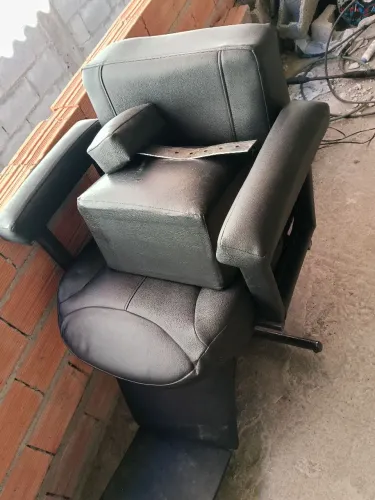 Cadeira de barbeiro profissional 