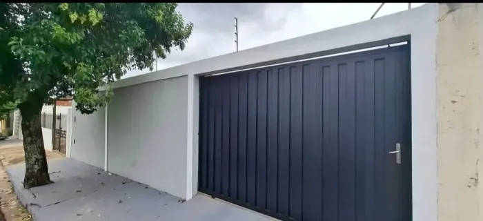 Ótima Casa Prox. Av. 36 03 Dorm (01 Suite) + Varanda / Quintal" Totalmente Reformada "