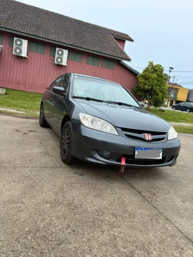 Honda Civic Sedan LX 1.7 16V 115cv Mec. 4P 2005