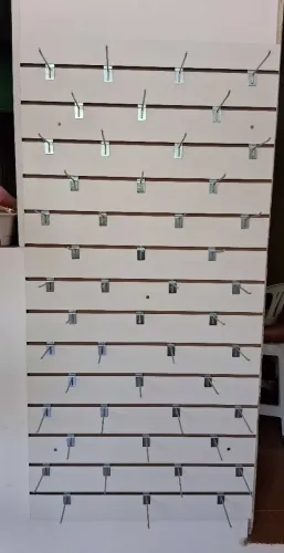 Painel canaletado (Acompanha 47 ganchos)