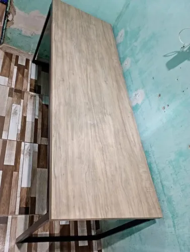 Vendo mesa de escritório 1.80m reforçada