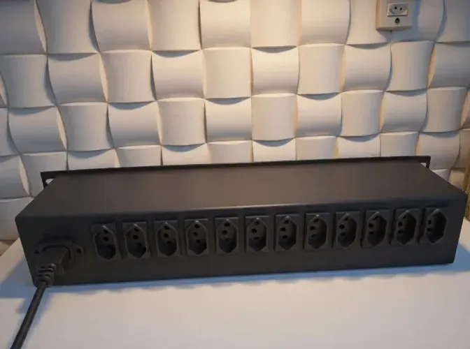 Mesa chaveadora 20A 12 tomadas