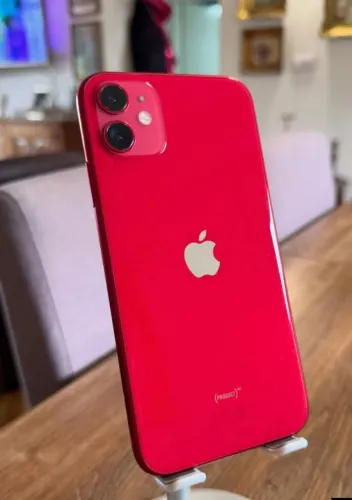 Celular iPhone 11 256GB Vermelho ( s/caixa - Garantia e Procedência ) Loja física 