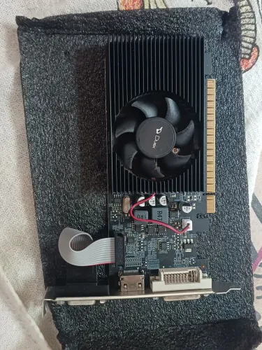 Placa de video gt 730 4gb
