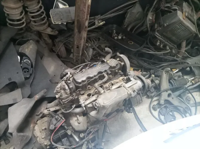 Peças do Kadett 98