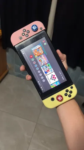 NINTENDO SWITCH V2 DESBLOQUEADO