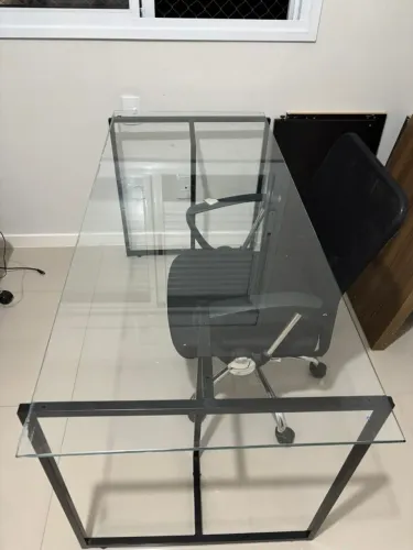 Mesa de vidro - multifuncional!