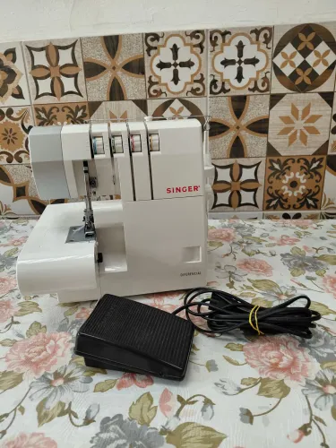 Máquina de Costura