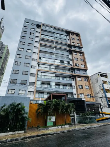 1/4 HOUSE FEDERAÇÃO MOBILIADO COM VARANDA