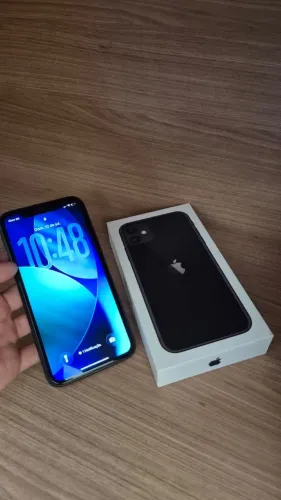 iPhone 11 - impecável com caixa!