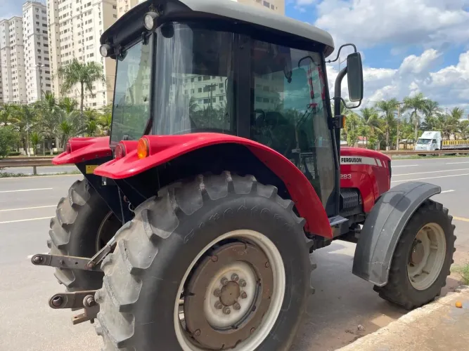 Trator Massey Ferguson